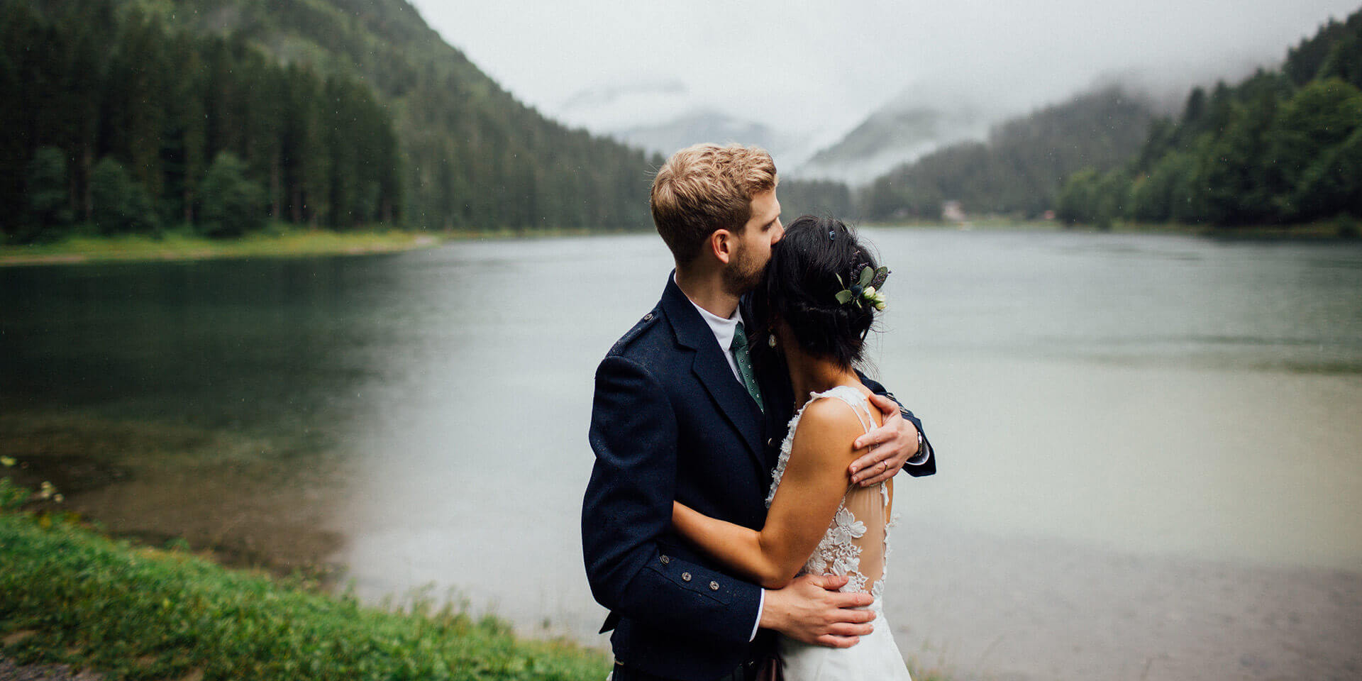 wedding in lake montriond and ferme du lac vert