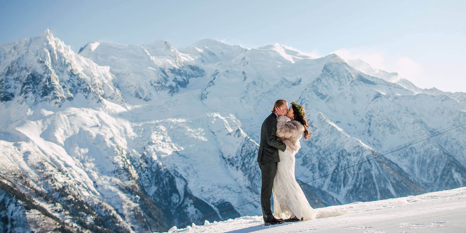 bride and groom on their wedding in chamonix infront of the mont blanc